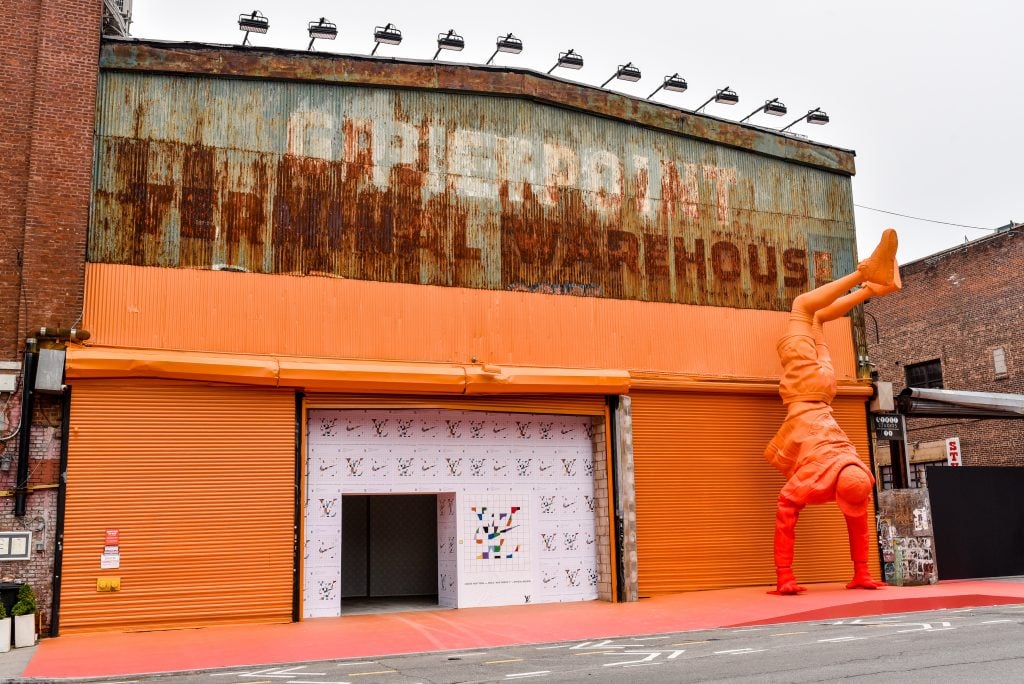 The Brooklyn warehouse turned Abloh x Louis Vuitton x Nike exhibition space. Courtesy of Louis Vuitton.