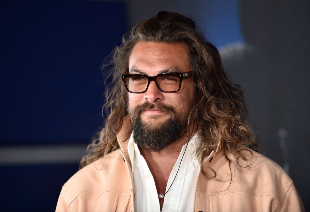 Jason Mamoa attends the Los Angeles premiere of 