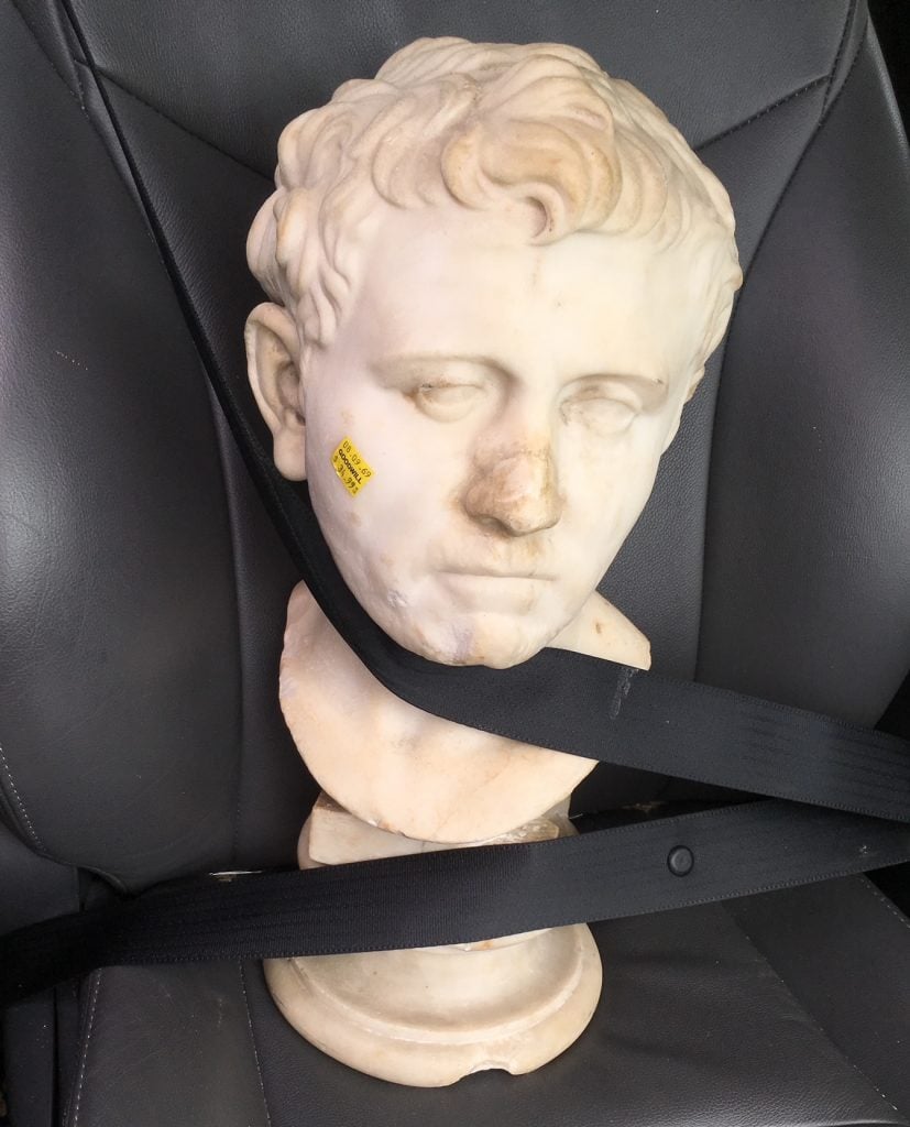 A Texas Shopper Bought a $35 Bust at Goodwill. Experts Say It's Actually an  Ancient Roman Portrait of One of Julius Caesar's Greatest Enemies
