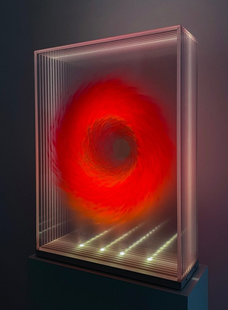 David Spriggs, Gravity—Red (2019). Courtessy of Elan Fine Art.