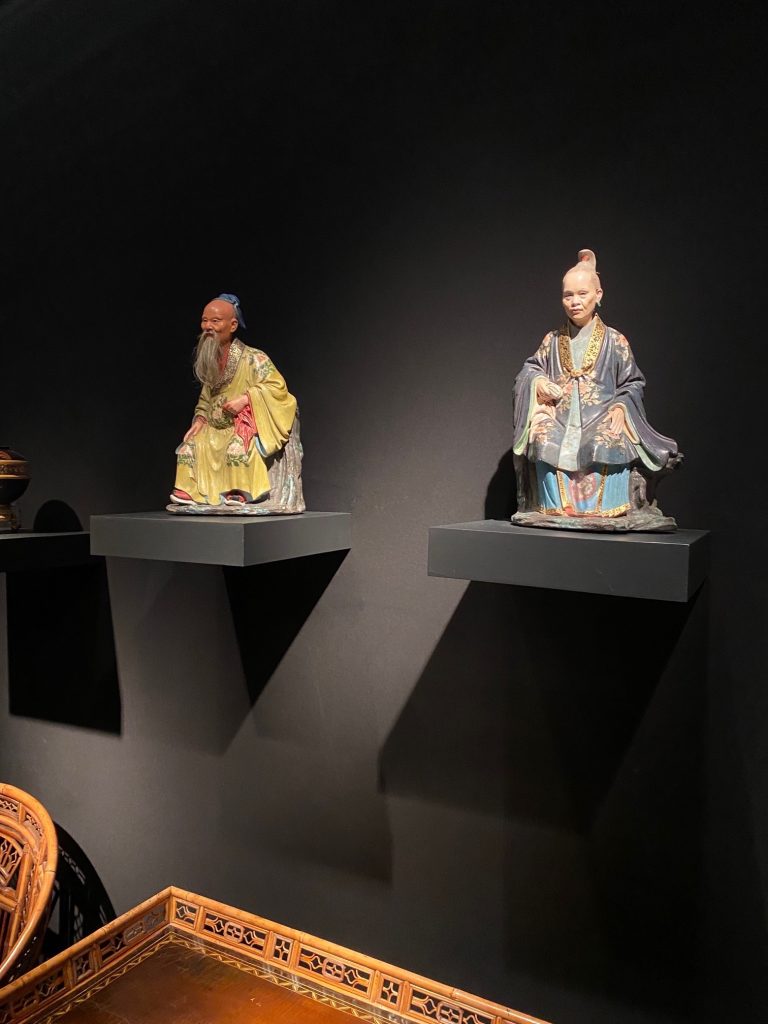 A pair of Chinese export nodding head figures. (Probably Canton, circa 1780) at Thomas Coulborn & Sons at TEFAF Maastricht. Photo by Eileen Kinsella.