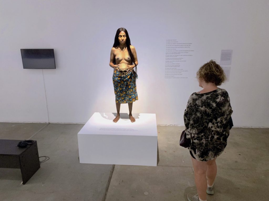 Deneth Piumakshi Veda Arachchige, Self-Portrait as Restitution—from a feminist point of view at the Berlin Biennale