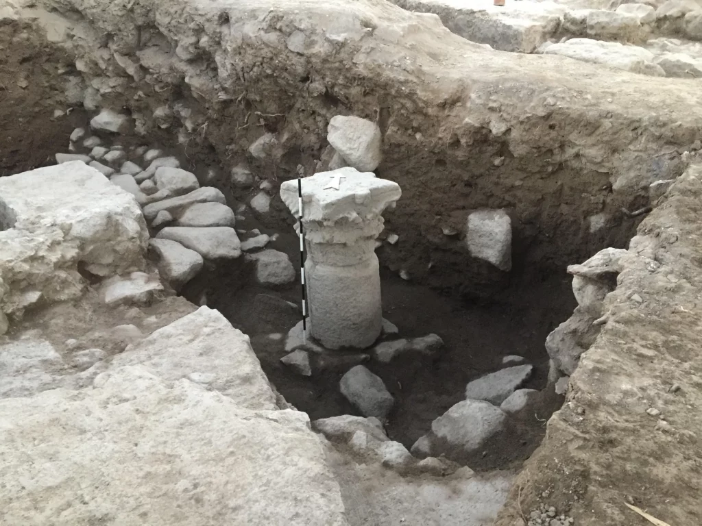 The remains of what archaeologists believe is the Church of the Apostles in Bethsaida, excavated at the El-Araj site. Photo by Achia Kohn-Tavor, courtesy of Hebrew University, Jerusalem. 
