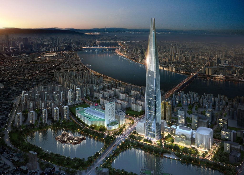 Signiel Seoul occupies floors 76 to 101 of the Lotte World Tower.  ⓒ Lotte Hotel Co., Ltd.