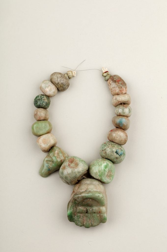 A necklace of pre-Columbian jade beads, assembled by Frida Kahlo. © Museo Frida Kahlo - Casa Azul collection - Javier Hinojosa, 2017.