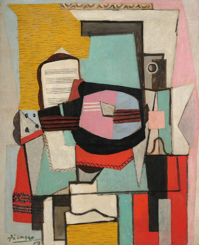 Pablo Picasso, <i>Guitare sur une table,</i> (1919). Image courtesy Sotheby's.