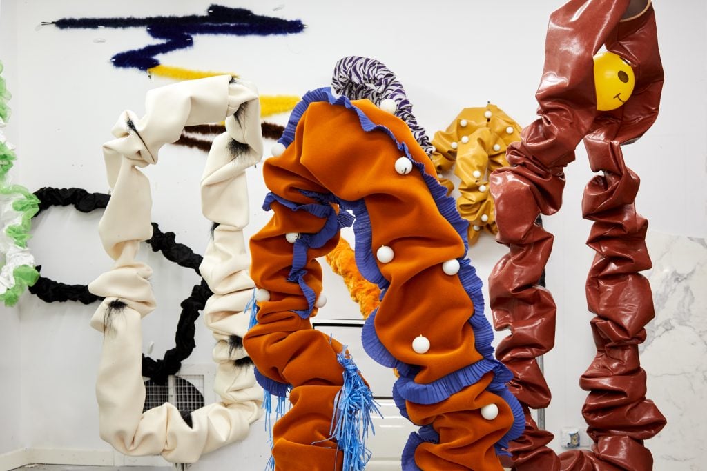 Andy Harman's scrunchy sculptures. Photo by Vincent Dilio.
