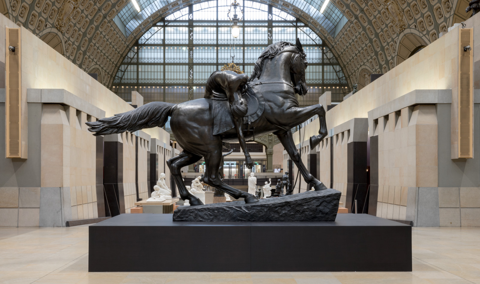 Louis Vuitton takes over Orsay museum for its Paris fashion show - Global  Times