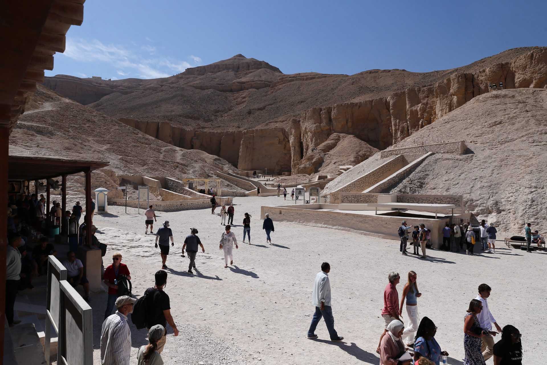 A Century After the Discovery of King Tut’s Tomb, Archaeologists ...