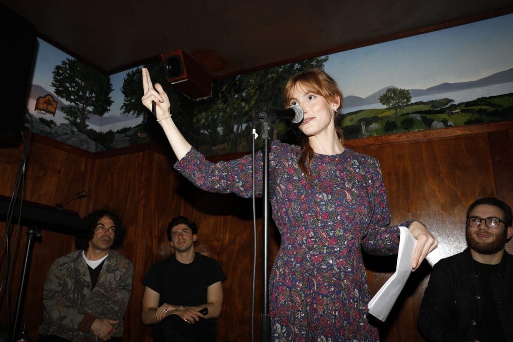 Actress Annie Hamilton reading poetry at a recent River event. Photo: Mark Hunter / the cobrasnake.