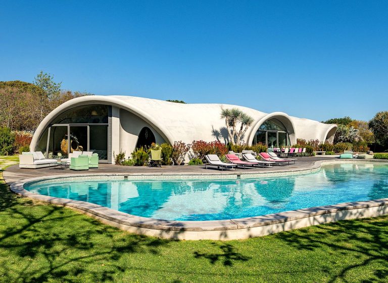 Bizarre, Biomorphic Housing Structures Known as ‘Binishells’ Are ...