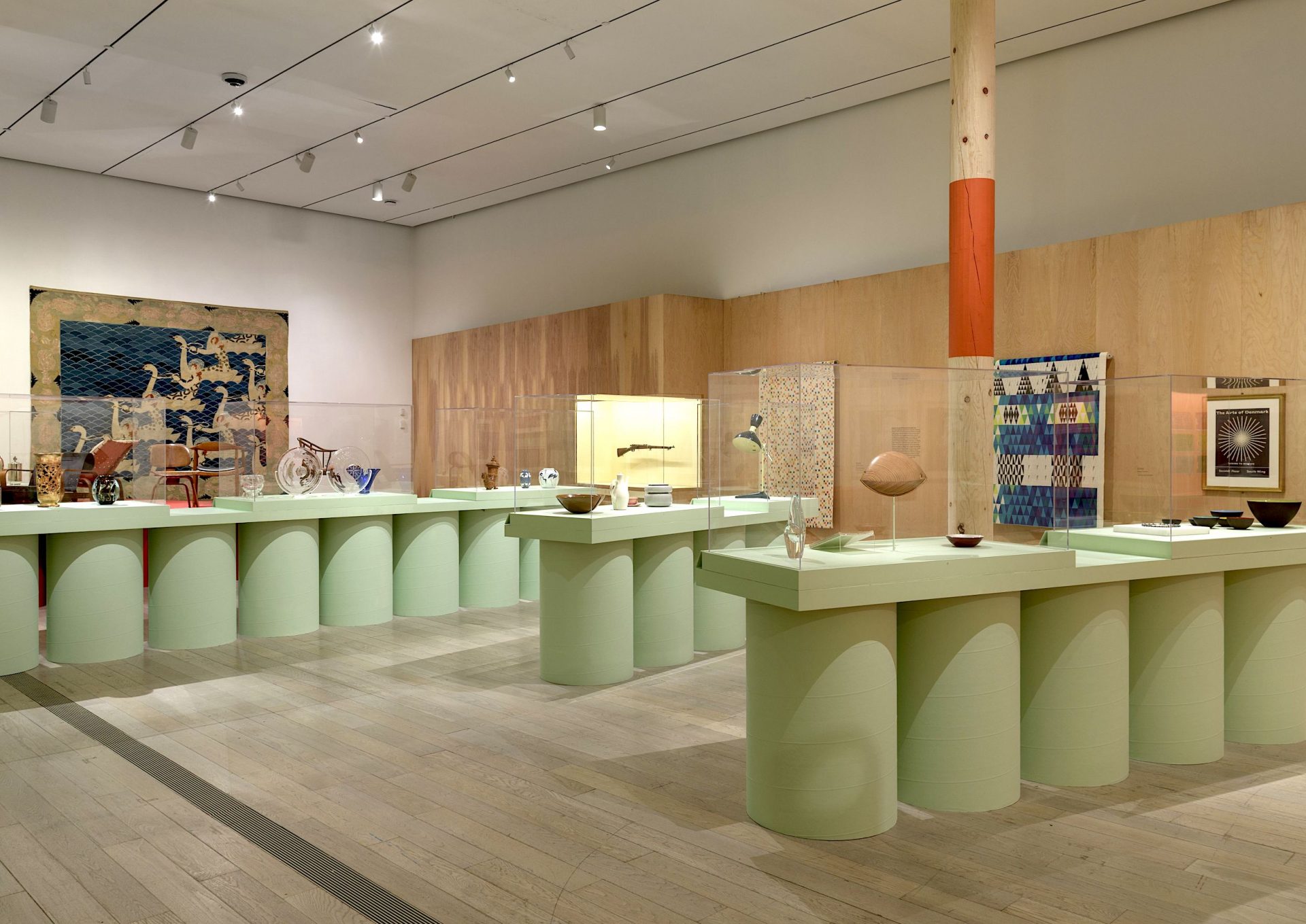 Finnish Fetish? A New L.A. Exhibition of 20thCentury Design Explores