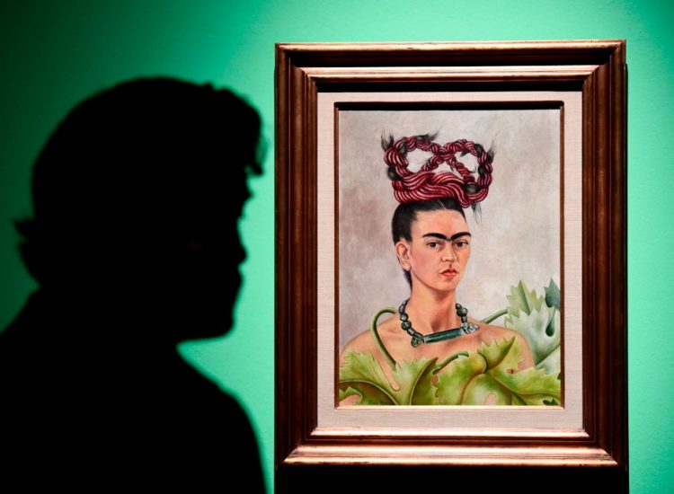 Art Industry News A New Documentary Suggests Diego Rivera Helped Frida   GettyImages 912623128 750x550 