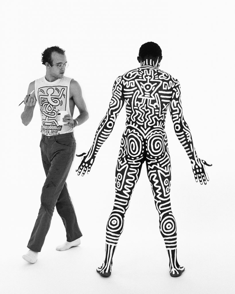 Tseng Kwong Chi, <i>Keith Haring and Bill T. Jones</i> (1983). Courtesy of Sunpride Foundation. 