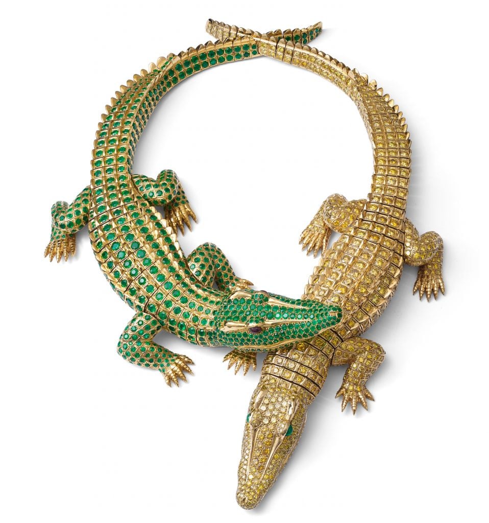 Crocodile necklace (1975) in gold, 1,023 fancy intense yellow diamonds, 1,060 emeralds, and rubies, by Cartier Paris. Made as a special order for Mexican cinema star María Félix. Photo: Nils Herrmann, courtesy of Cartier.