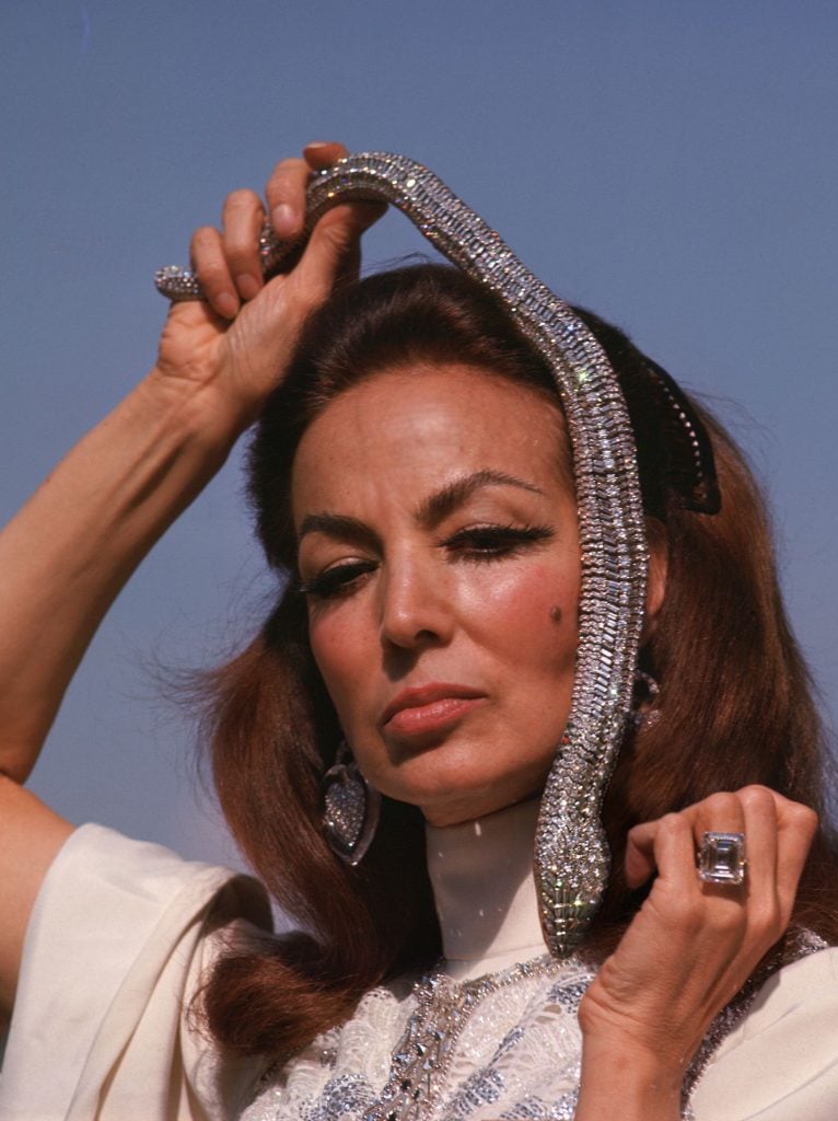 María Félix wearing her "Snake" necklace commissioned from Cartier Paris in 1968. Photo: Ignacio Castillo, courtesy of Cartier. 