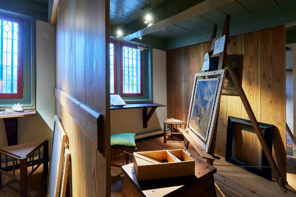 A recreation of where Rembrandt's pupils would have worked at the Rembrandthuis. Photo courtesy of the Rembrandthuis.