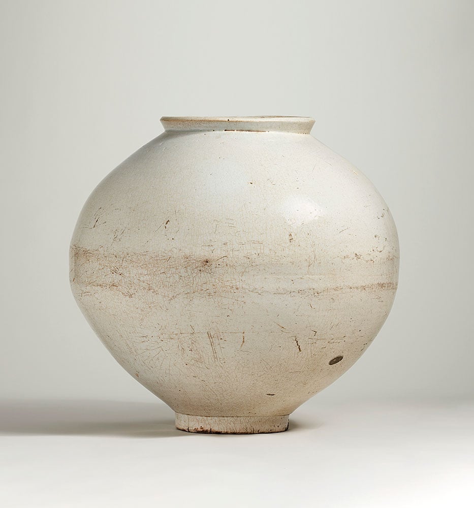 White porcelain Moon Jar (Joseon Dynasty, 18th Century). Courtesy of Christies.