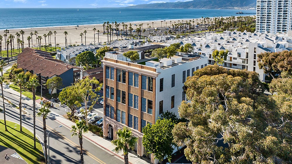 Aerial view of the former Broad Art Foundation, with views of Venice Beach and the Pacific Ocean. Photo: Anthony Barcelo. Courtesy of Westside Estates Agency.