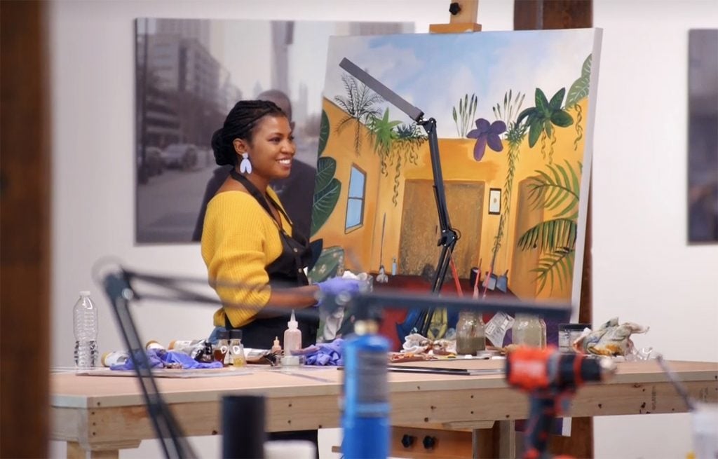 Jennifer Warren painting her first commission, Baby Dreams (2023). Photo: Screenshot from The Exhibit, episode one. 