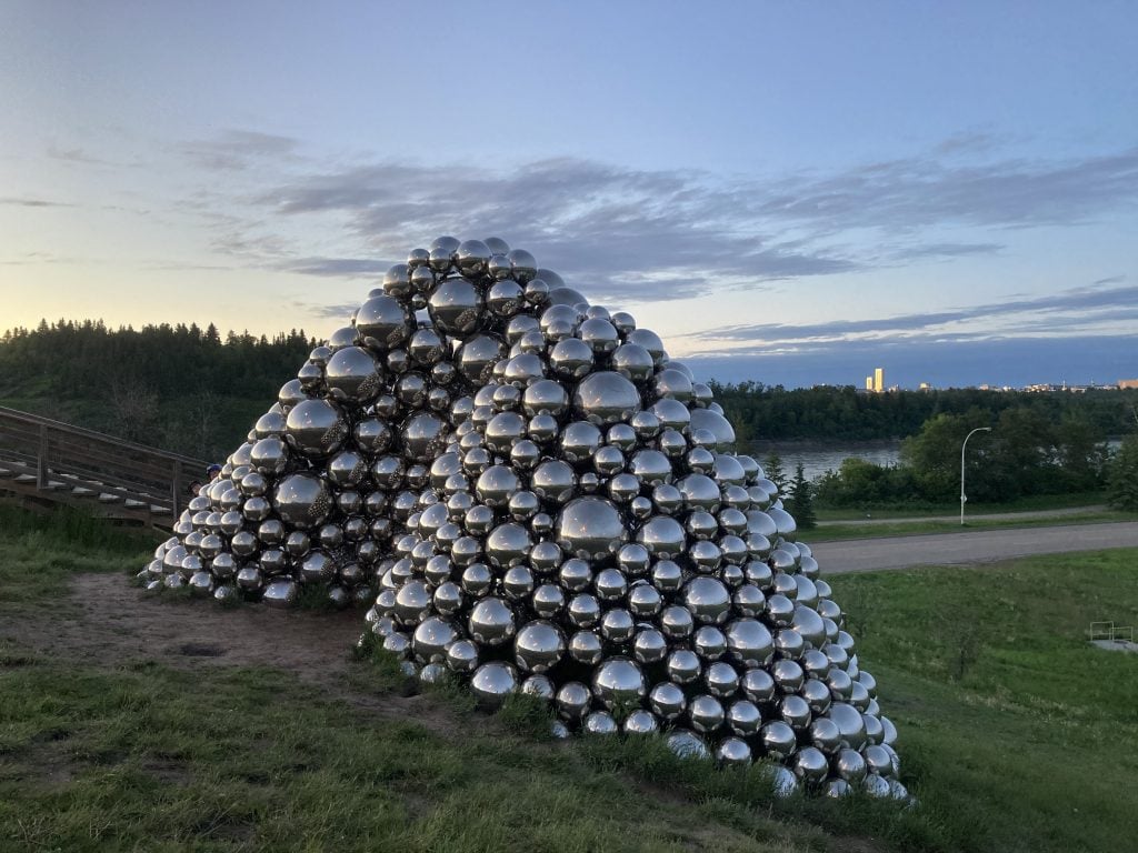 Ball-Nogues Studio, Talus Dome, in Edmonton, Alberta. Photo by Talusdome. Creative Commons Attribution-Share Alike 4.0 International license.