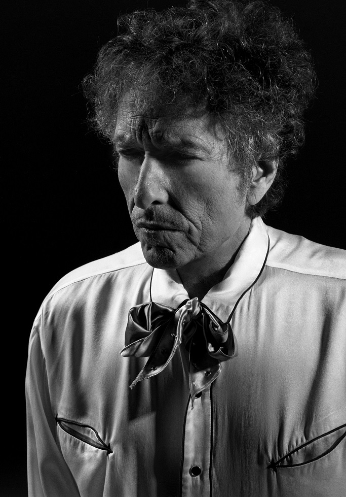 The First-Ever Bob Dylan Monograph Surveys 60 Years of the Songwriter’s ...
