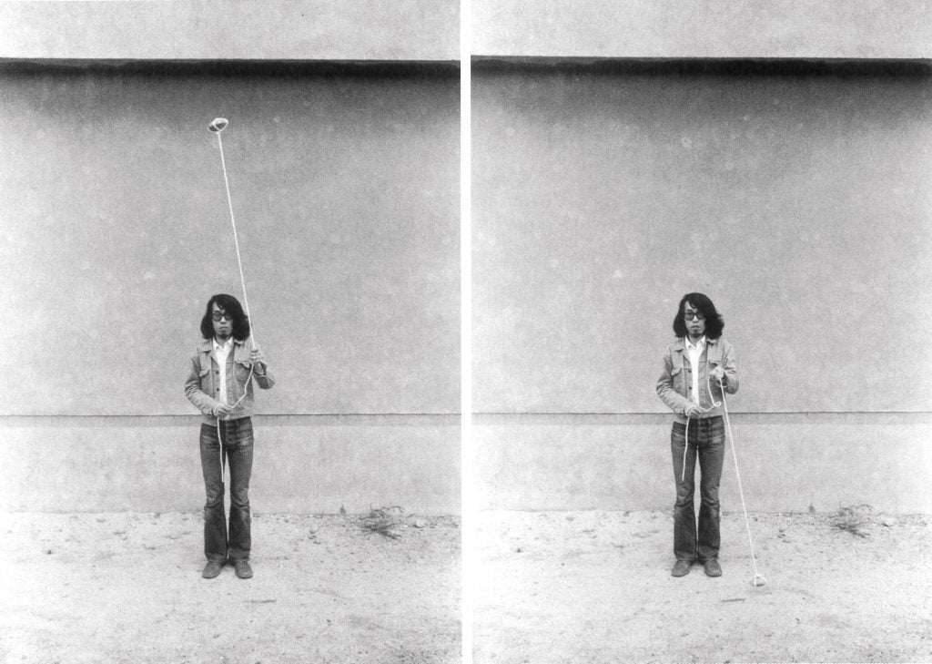 Keiji Uematsu, Stone / Rope / Man (1974). © Keiji Uematsu. Courtesy of Baudoin Lebon, Paris.