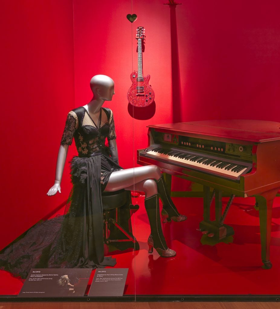 An Exhibition of Taylor Swift’s Stuff Has Simply Opened on the Museum of Arts and Design. Right here Are 5 Should-See Shows, Swifties