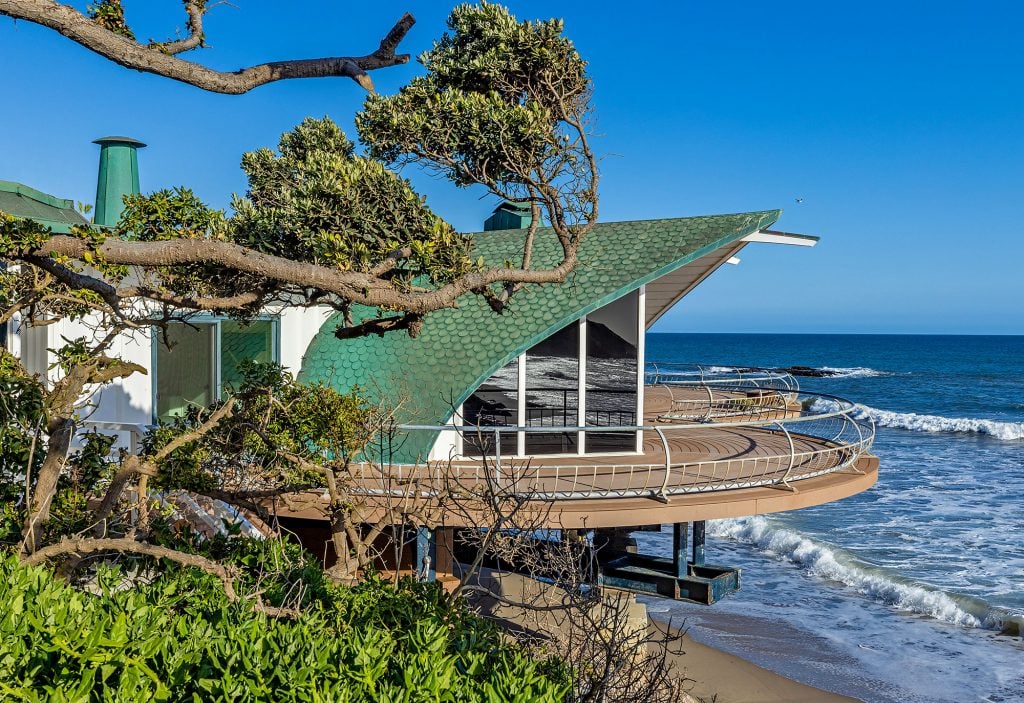 Exterior view of Wave House in Malibu. Photo: Simon Berlyn. Courtesy of Douglas Elliman Real Estate.