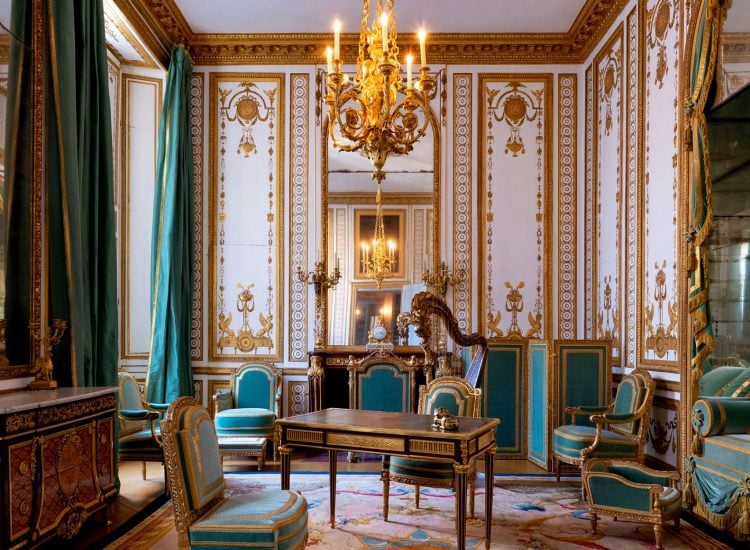 What Opulence Lay Behind Marie Antoinette’s Secret Bedroom Door? The ...