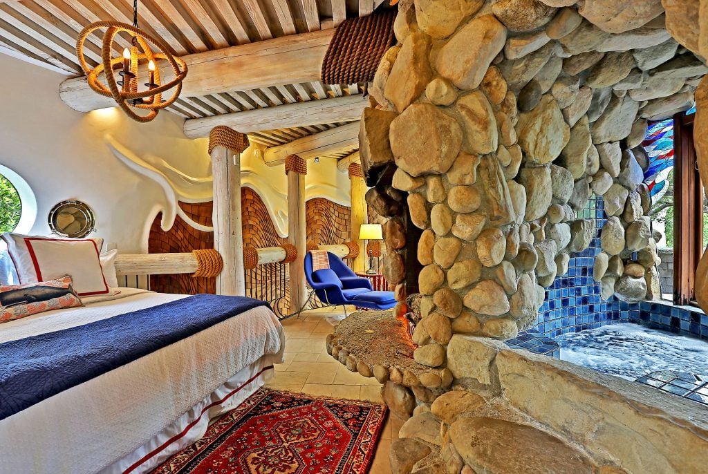 The third-floor bedroom of Whale House. Photo: Scott Gibson. Courtesy of Sotheby's International Realty. 