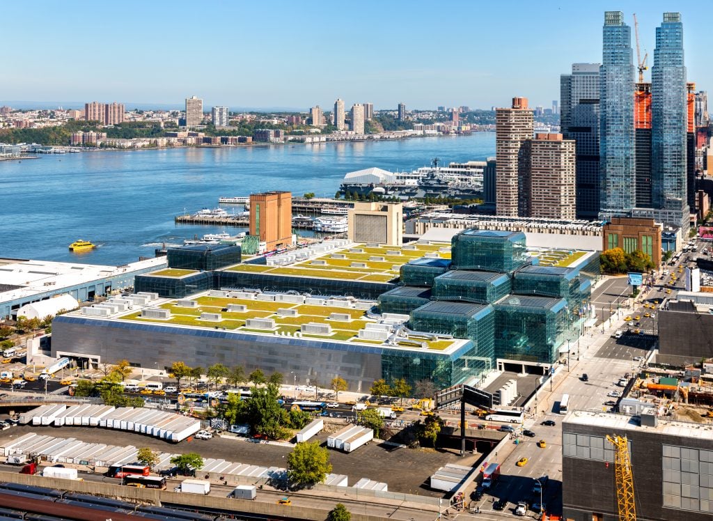 Jacob K Javits Convention Center, Green Roof. Courtesy the Javits Center and The Armory Show.