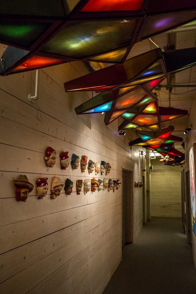 Dance-hall star lights from the 1920s and vintage string dispensers at the Boathouse, Dale Chihuly's Seattle studio. Photo by John Gaines, ©2023 Chihuly Studio.