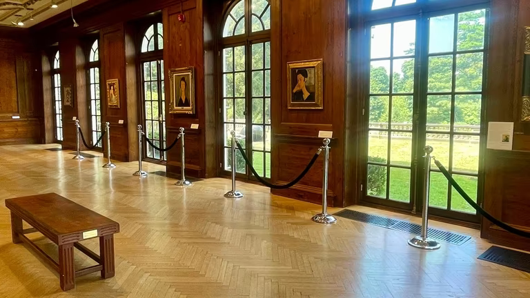 Installation view of "Modigliani and the Modern Portrait" at the Nassau County Museum of Art. Photo courtesy of the Nassau County Museum of Art, Roslyn Harbor. 