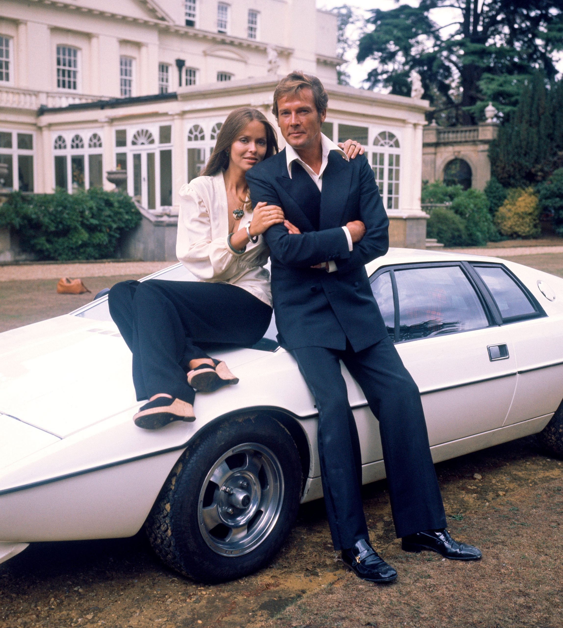 James Bond movie now filming in London, James Bond
