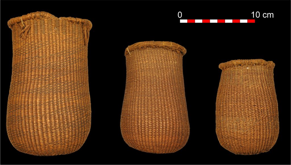 9,500-year-old Mesolithic baskets from the Cueva de los Murciélagos )