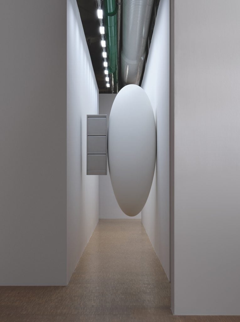 Tarik Kiswanson, <em>The Wait</em> (2023), exhibition view, Prix Marcel Duchamp 2023, Centre Pompidou, Paris.  Photo by Bertrand Prévost, courtesy of the artist and Carlier Gebauer, Berlin/Madrid, ©Centre Pompidou.