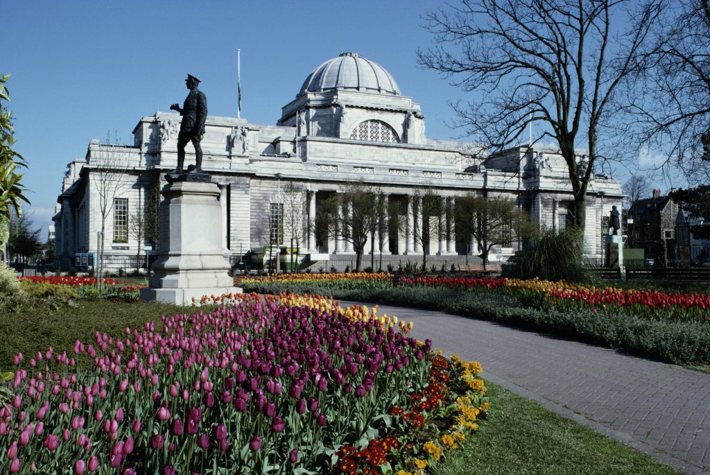 Welsh National Museum, Cardiff (1989). Photo By RDImages / Epics / Getty Images.
