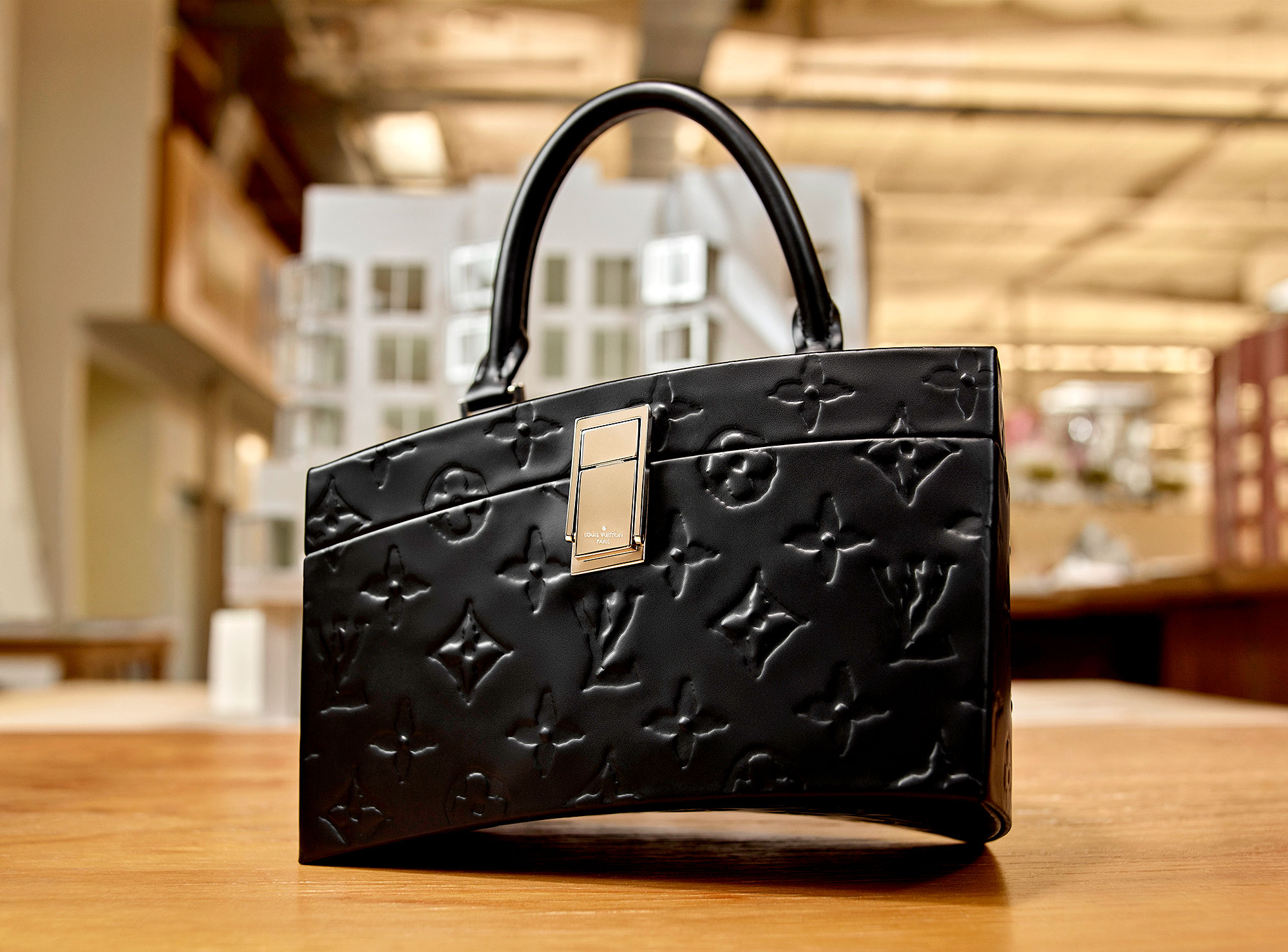How To Spot Real Vs Fake Louis Vuitton Bag [2024 Update] – LegitGrails