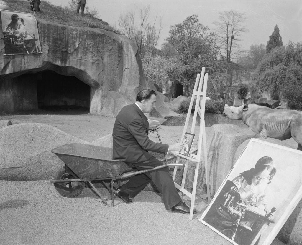 Salvador Dali Painting in Zoo