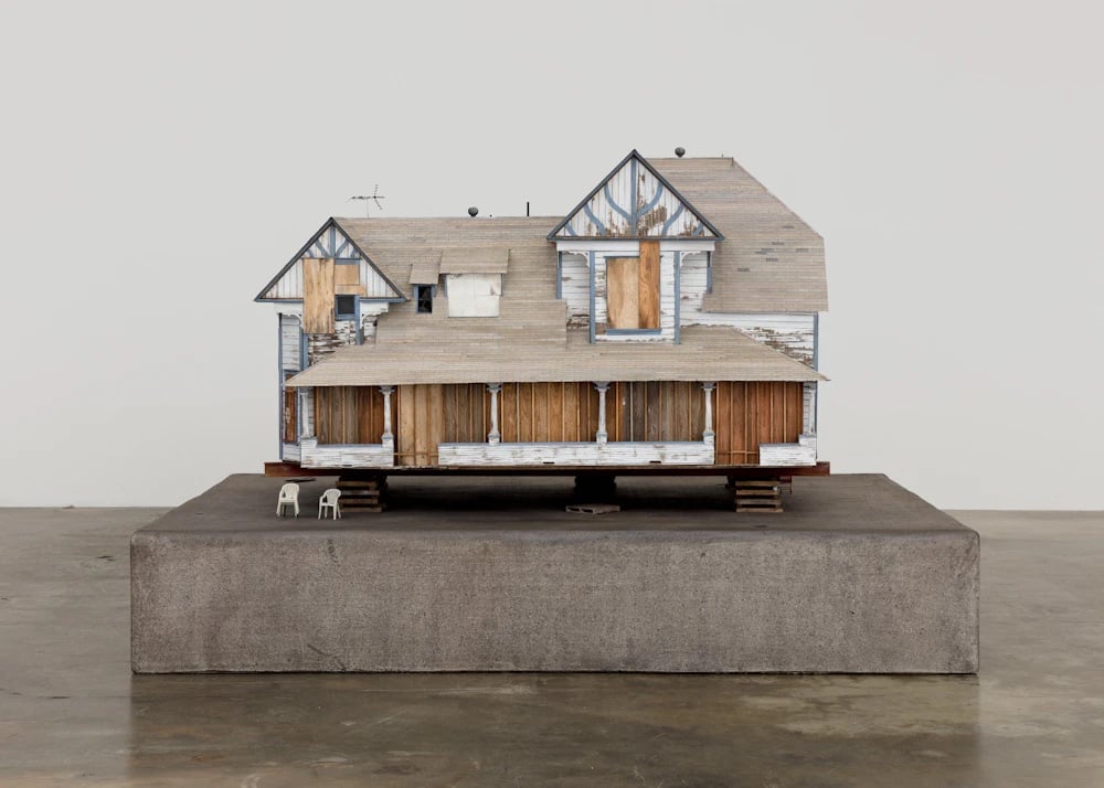 Sayre Gomez, Scale Replica of the Past, Present, and Future (Peabody Werden House) (2023). Courtesy of the artist and Xavier Hufkens.