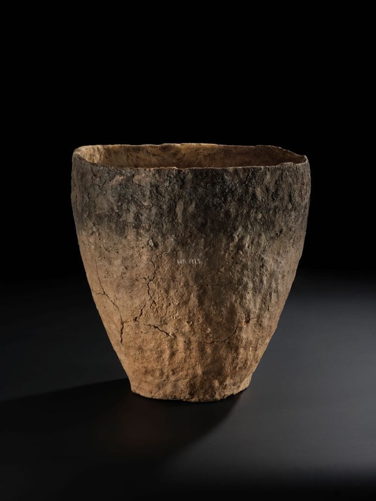 pot from 2,500 years ago