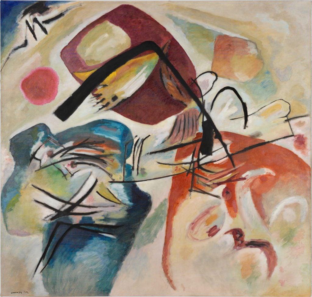 Kandinsky's "Mit dem schwarzen Bogen" features abstract shapes and vibrant colors in a dynamic, geometric composition
