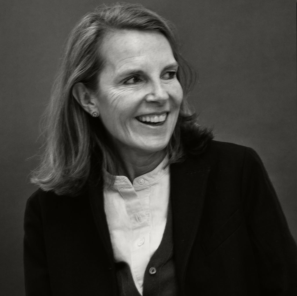The architect Annabelle Selldorf smiles in a portrait