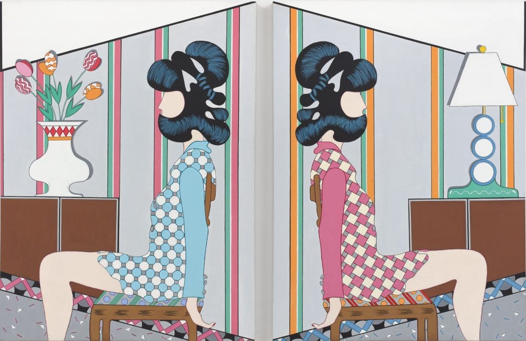 Featured in one of the UES galleries shows, a symmetrical composition where the details differ, two women's figures sitting back to back in the same dress in different colors, one light blue the other pink, on the left a vase of tulips on the right a lamp.