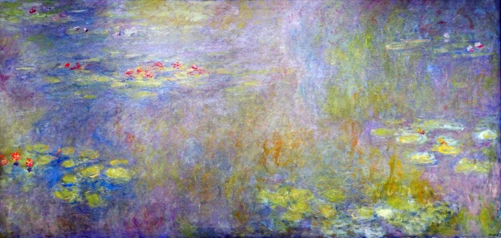 an impressionist painting of water lilies by clause monet 