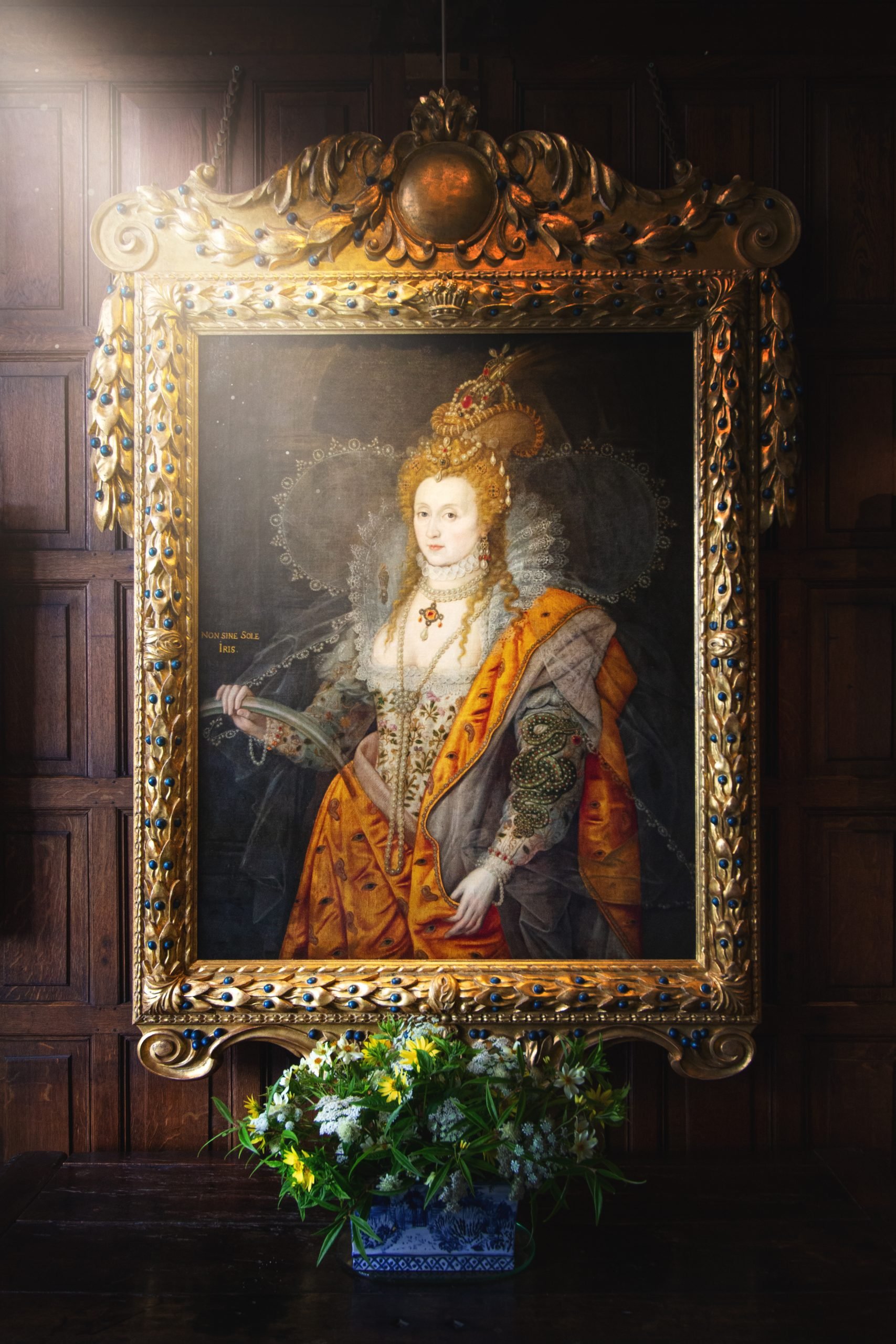 Rainbow Portrait of Queen Elizabeth I (c. 1600-1603). Courtesy of Hatfield House