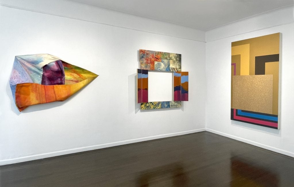 Installation view of three abstract works chosen by Dakota Sica for the Artnet Auctions GEMS sale installed at Leslie Feely gallery.