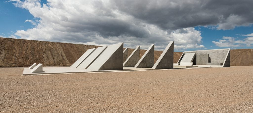 Michael Heizer's City