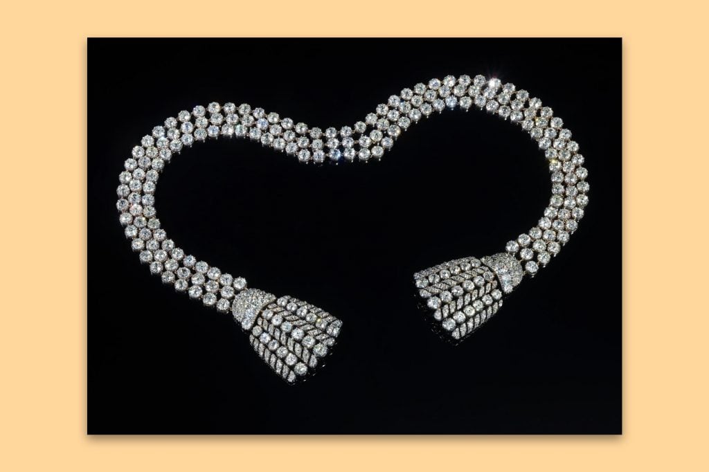 An image of the Diamond Necklace Linked to Marie Antoinette that Fetched $4.79 Million